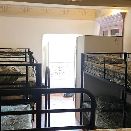 Nanou Riviera Πανσιόν Νίκαια