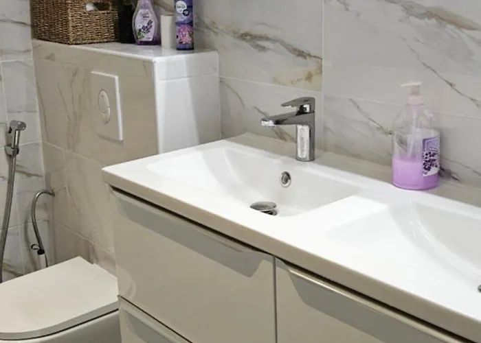 Nanou Riviera * ニース